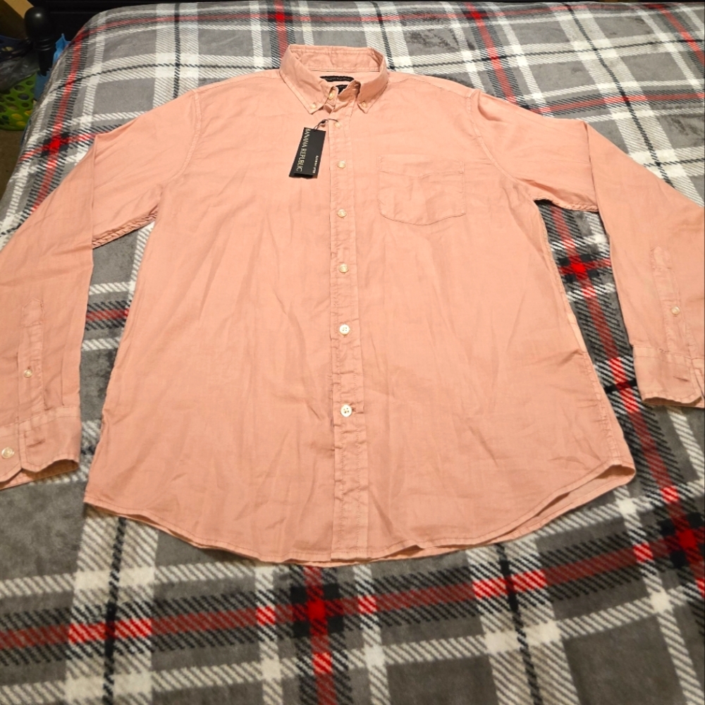 Banana Republic medium light pink dress shirt.